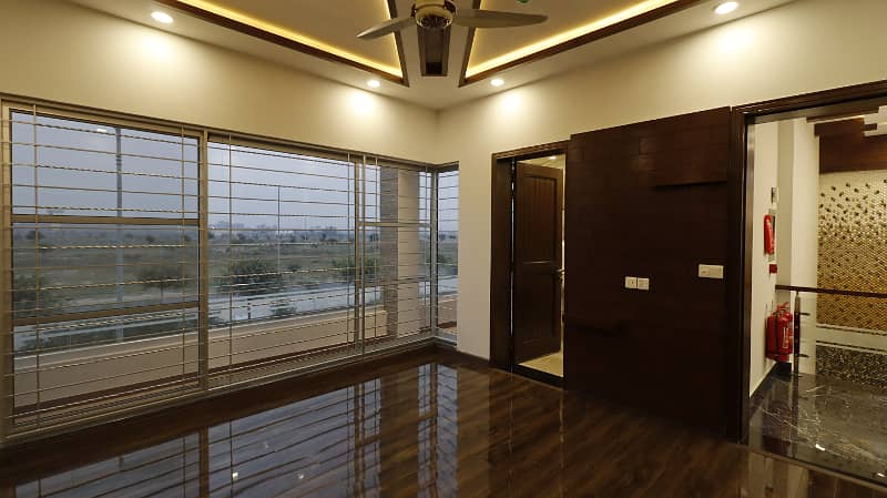 One Kanal House Available For Sale In DHA Phase 6 Block Lahore 34