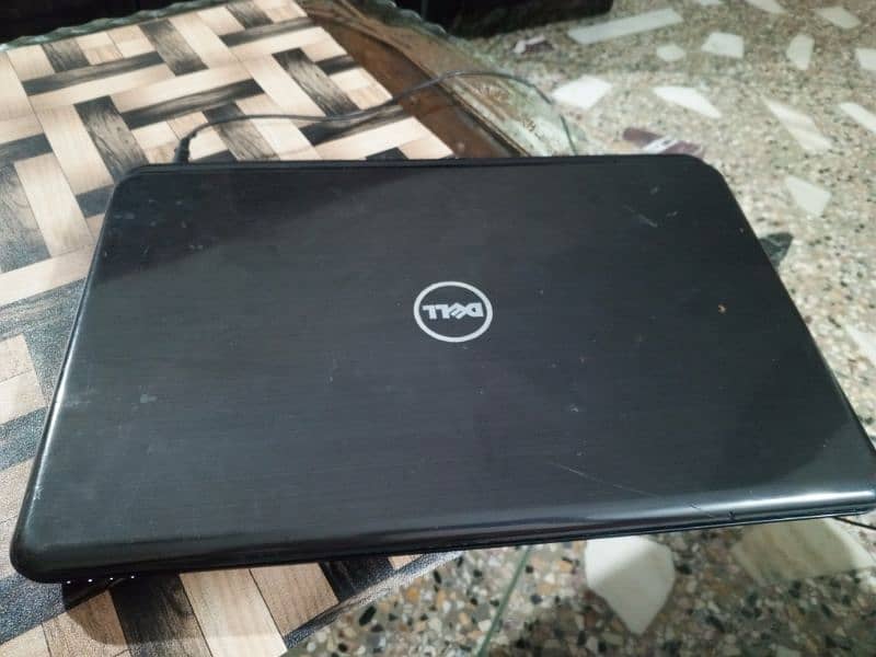 Dell Inspiron 17 inch screen 0