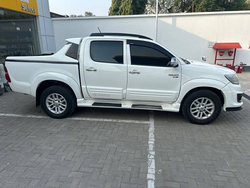 Toyota Hilux 2016 vigo 1