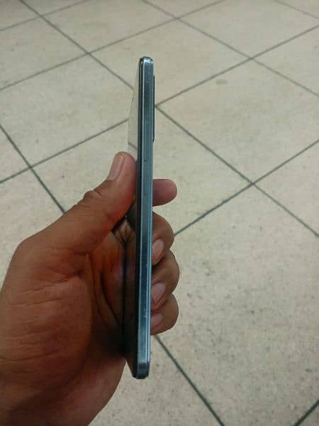 vivo v 23 E 8 +4 GB Ram /128 GB memory good condition 1