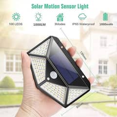 Solar wall lamp