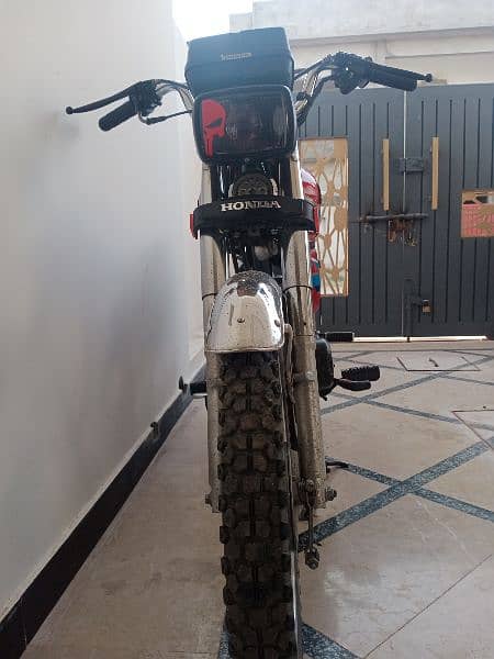 Honda 125 4