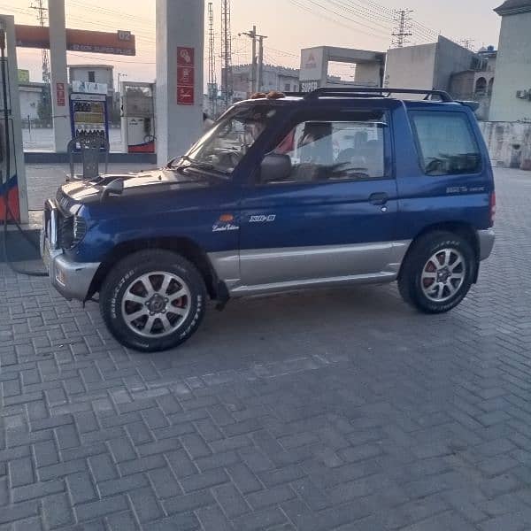 Mitsubishi Pajero Mini 2007 3