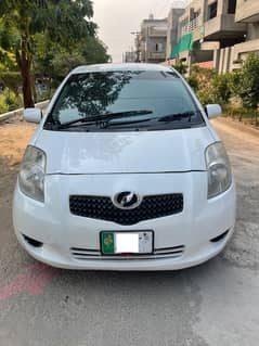 Toyota Vitz 7/10