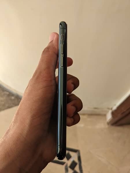 iphone 11 pro dual pta 3