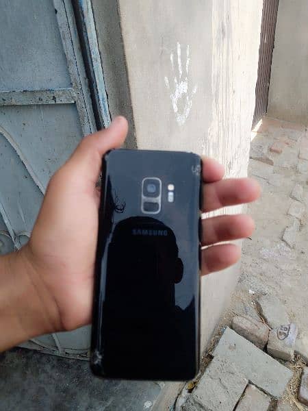 Samsung s9 all ok full box all ok photos dekhlo 0303.71. 91.219 2