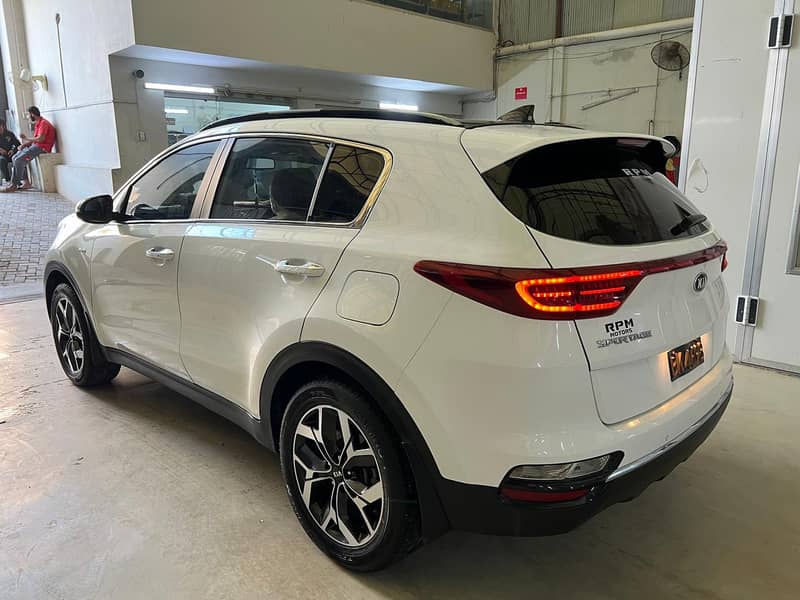 KIA Sportage AWD 2022 4