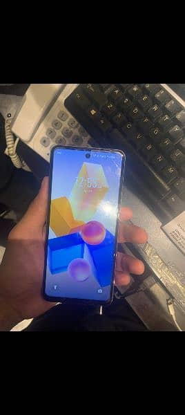 Infinix HOT 40i 8/128 3