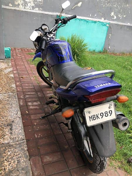 Yamaha YBR G 2020 3