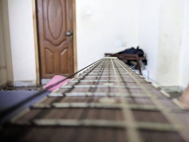 acoustic guitar (medium) 2