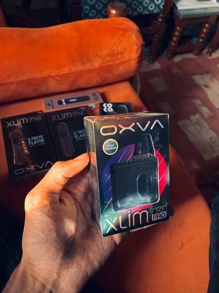 OXVA SQ PRO POD KIT Box Pack GOLD CARBON 1