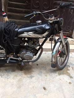 honda cg125 lahore numb 1982 modle