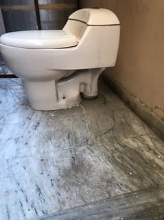 Commode in Good Condition
