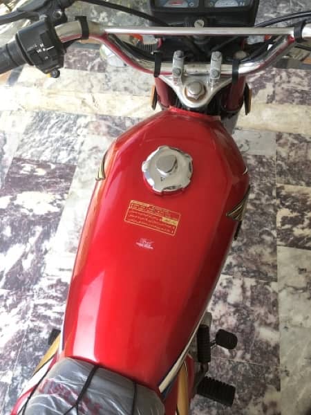 honda 125 bht achi condition ma ha 1