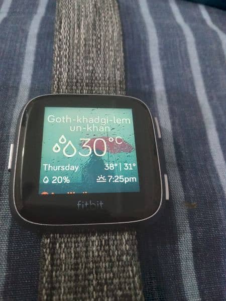 Fitbit Versa Special Edition Smart watch 2
