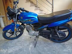 Yamaha YB 125-Z DX--Excellent Showroom Condition (10/10)--0332/6977000