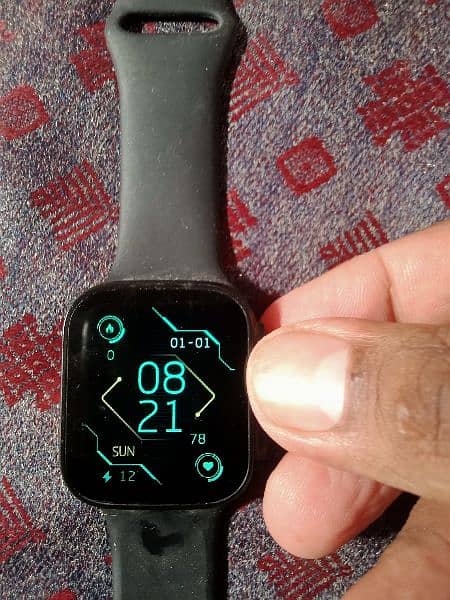 smart watch avl for sale , un-used 4