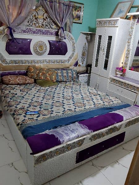 Bedroom set for sell for good condition 0