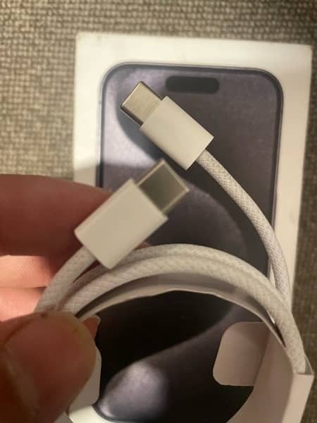 iphone 15 pro max ki 100% original box pulled cable hy 1