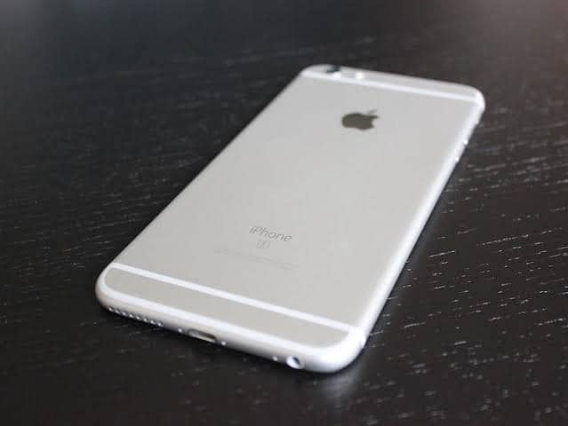 Iphone 6s 4/64 Condition 10/10 (Non Pta) 1