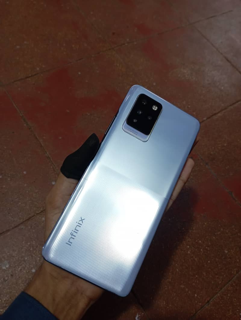 Infinix not 10pro 8gb 128 gb 0