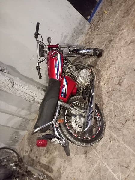 honda CG 125 red colour 1