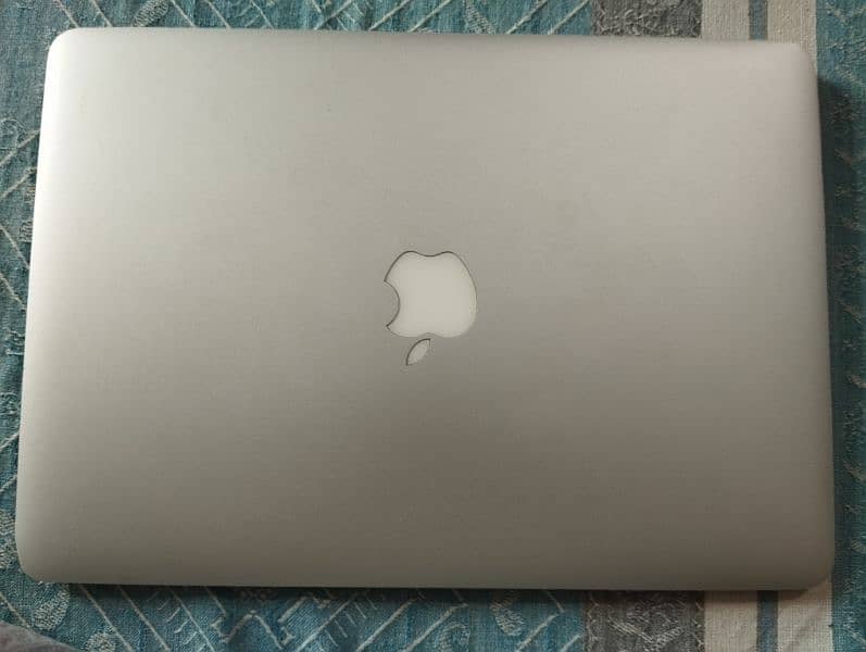 Macbook air version 11.7. 10 1