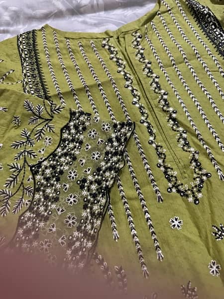 preloved clothes / causal / designer / branded suit / ethnic / used 1