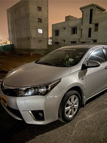 Toyota Corolla Altis 2017 1