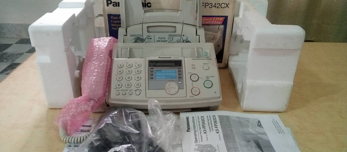 Panasonic fax machine,KX-FP342CX,Compact plain paper fax copier & answ 1