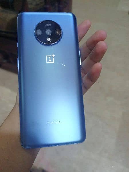 OnePlus 7t 8 128 4