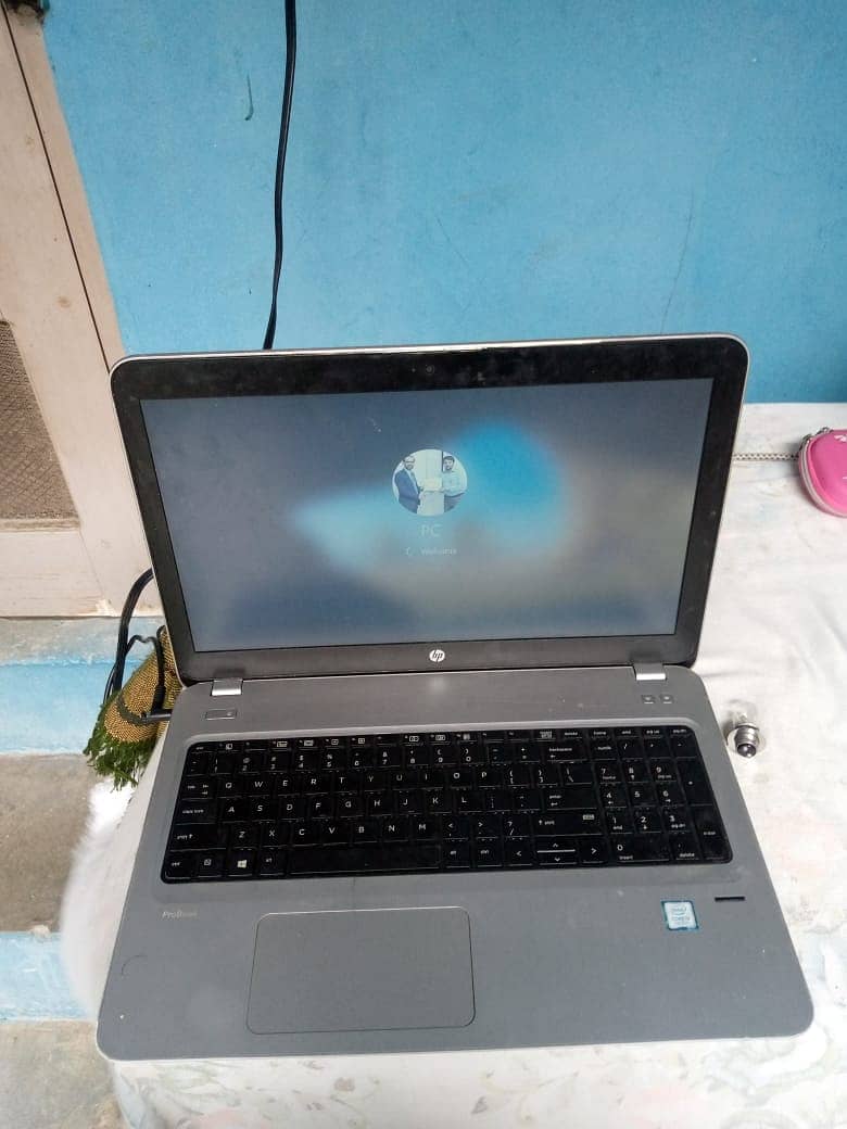 HP core i3 7th Generation 1