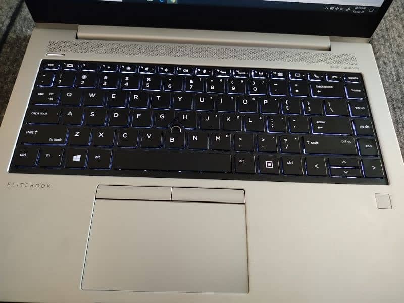 HP 840 g5(i5 8th gen) 2