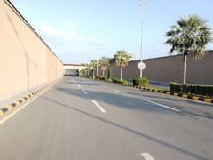 20 Marla Residential Plot For sale In Royal Palm City Gujranwala In Only Rs. 18000000