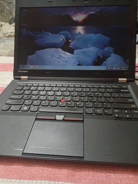 Lenovo Thinkpad T430u core i5 0