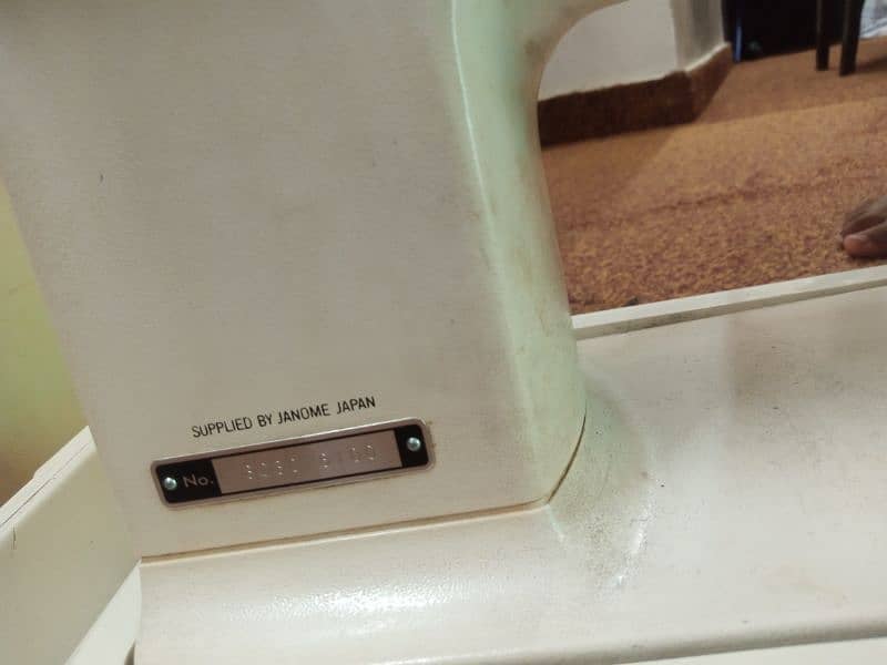 Janome  sewing machine original made in japan 1