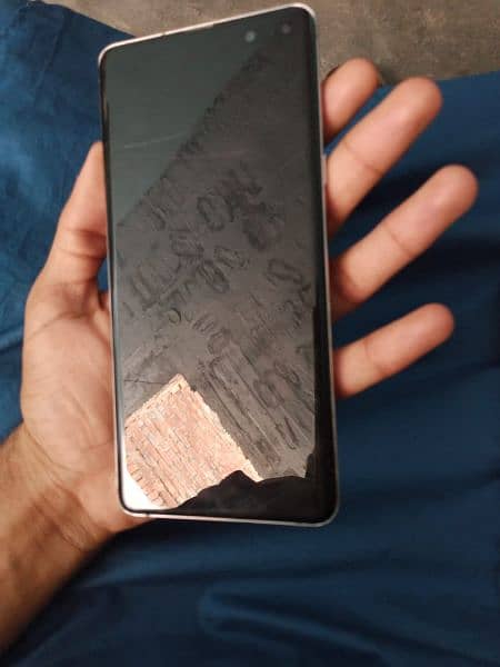 S10 5g Panel Damage. 7