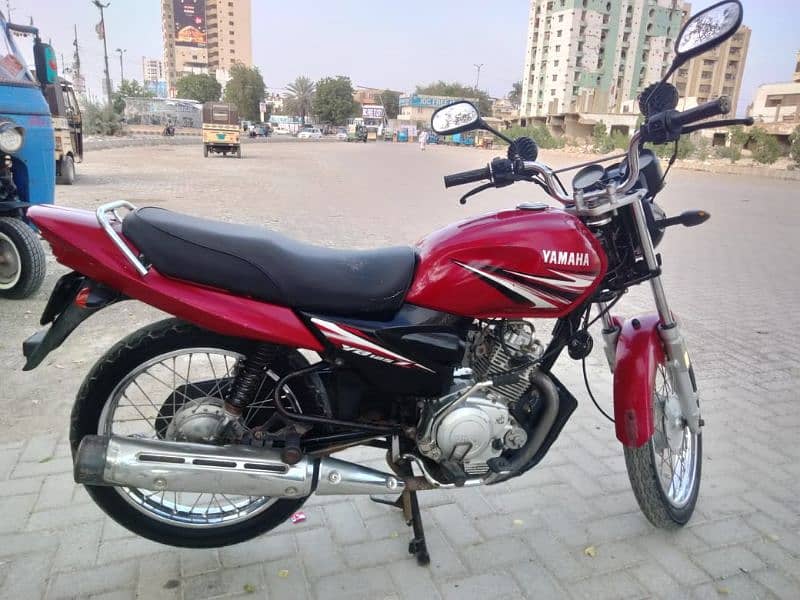 Yamaha YBR 125 urgent sale 0