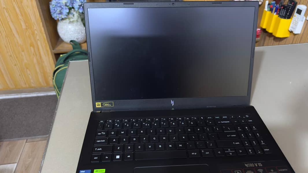 Acer Nitro V 15 Gaming Laptop 13th Gen Core i5-13420H, RTX 4050 6GB, 1