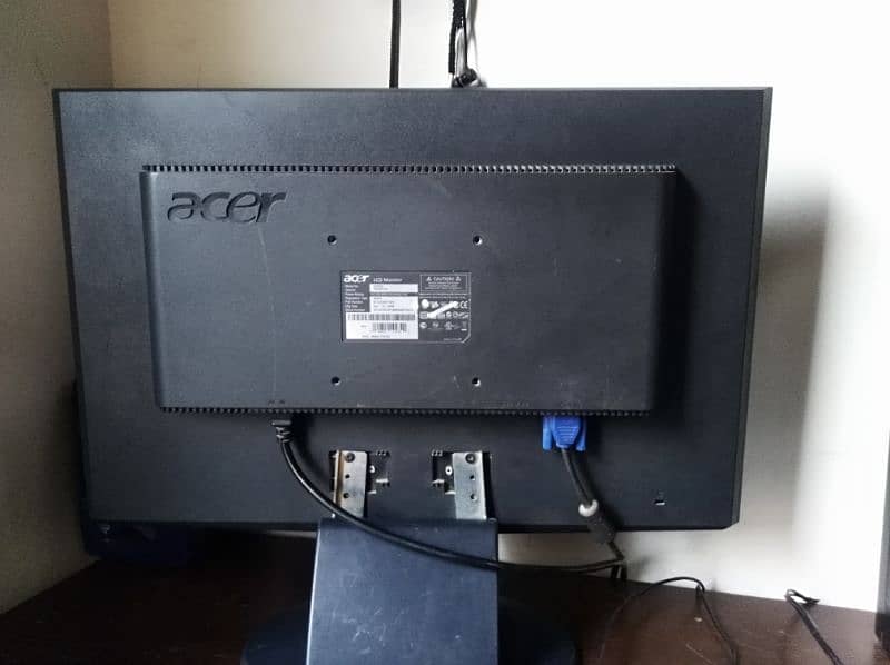 24 Inch* Acer Monitor LCD For Sale 10/10 Condition 4