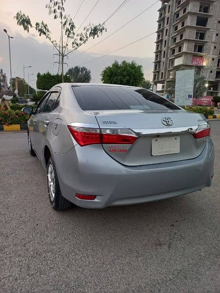 Toyota Corolla GLI 2015 Islamabad number, automatic 0