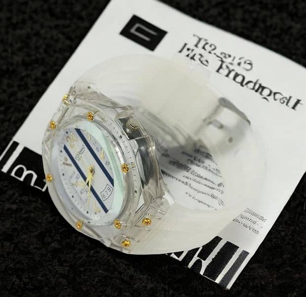 Analogue Transparent Strap Watch 1