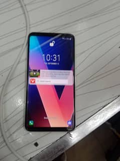 lg V30 plus