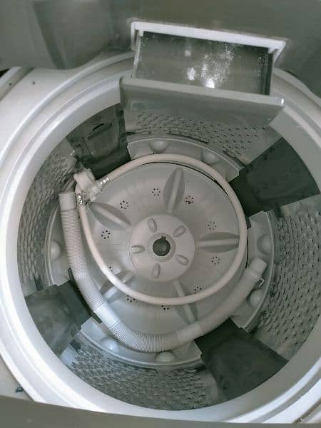 New Fully Automatic Dawlance Washing Machine 12 kg 3