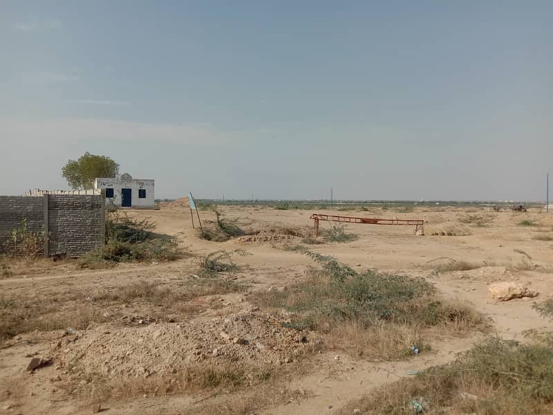 Plot Is Available For Sale In Gulshan-E-Sharaf Faridi 2