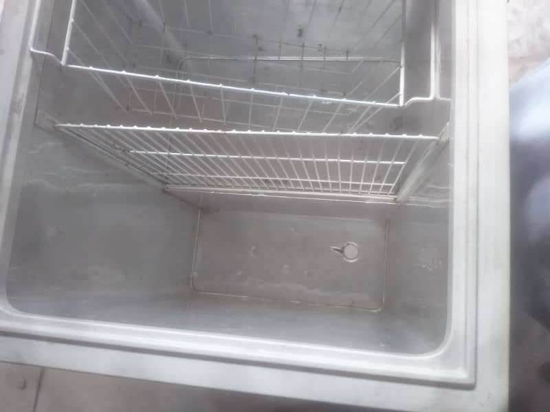 freezer  fridge urgent sale 4