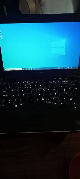 Dell Latitude E7240 Laptop in good condition 0