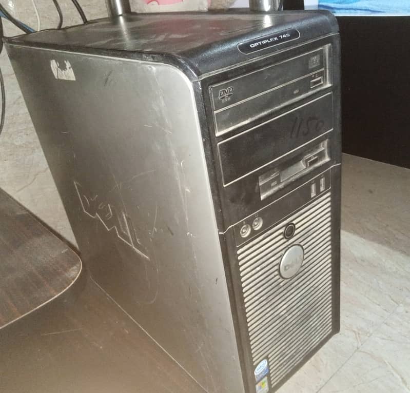 Dell Core 2 duo pc + Hp Lcd + Keyboard+ Mouse 2