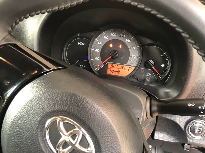 Toyota Vitz 2018 GRADE 4.5 Urgent sale 7
