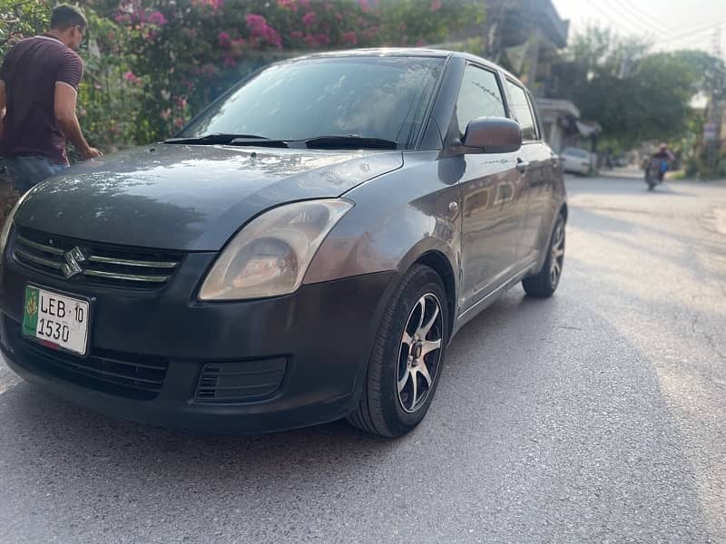 Suzuki Swift DLX 2010 2